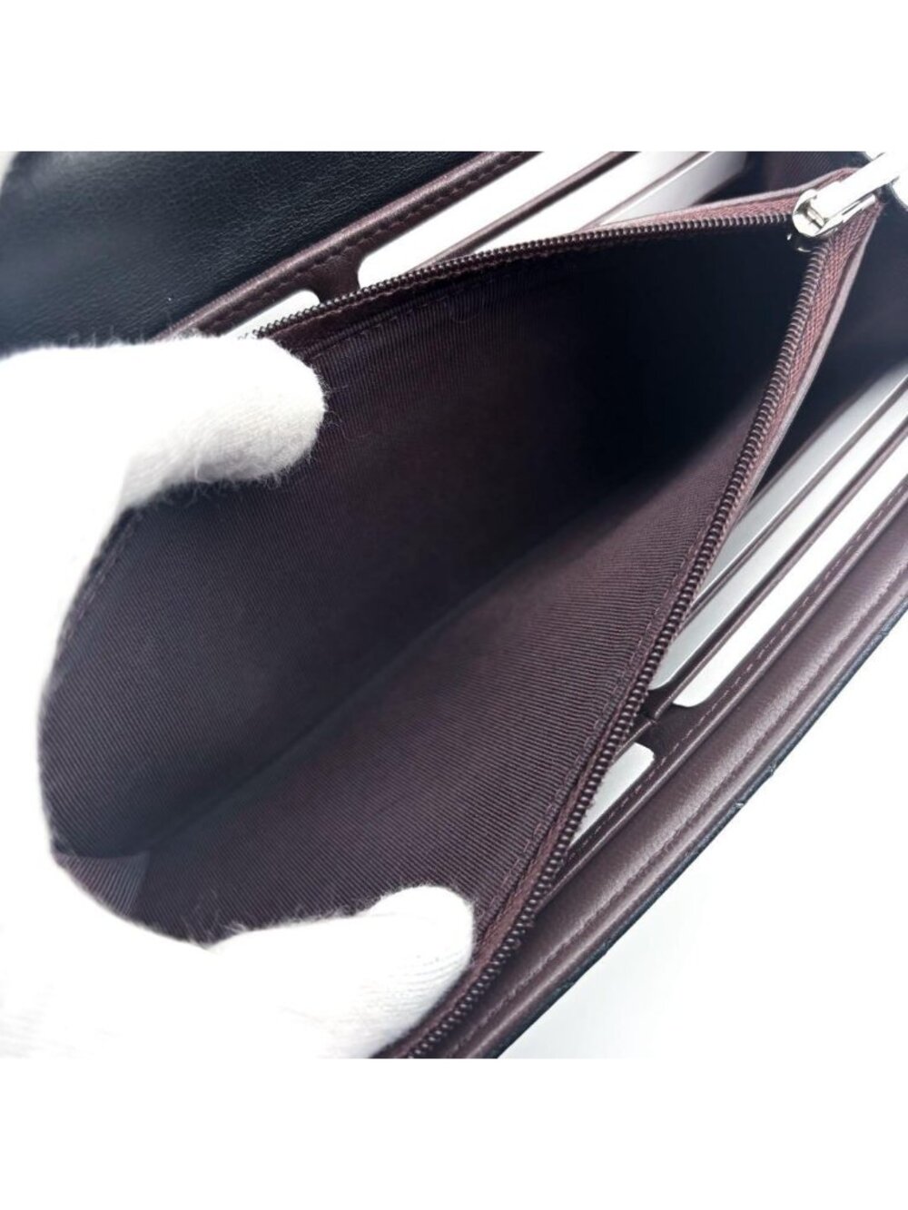 ★SOLD★ Chanel Wallet Quilted Classic Flap - Picture 10 of 15